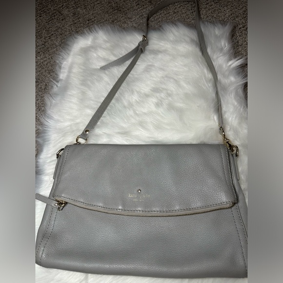 Kate Spade New York - Pebbled Grey Crossbody Bag - Picture 1 of 16